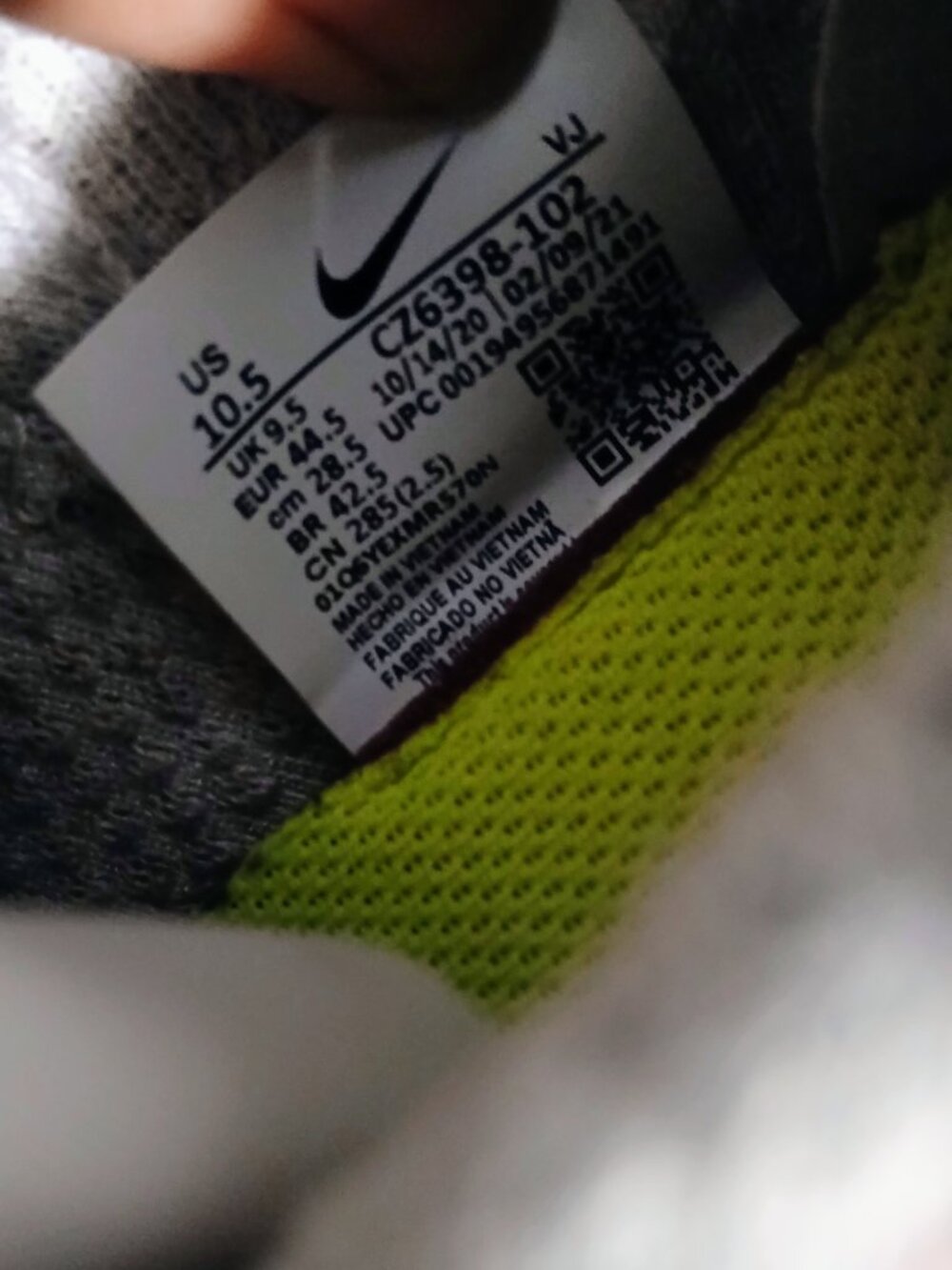 Nike Space Hippie 04 Be True Grey Rainbow Men Size 10.5 CZ6398-102 Sneaker - Picture 10 of 10